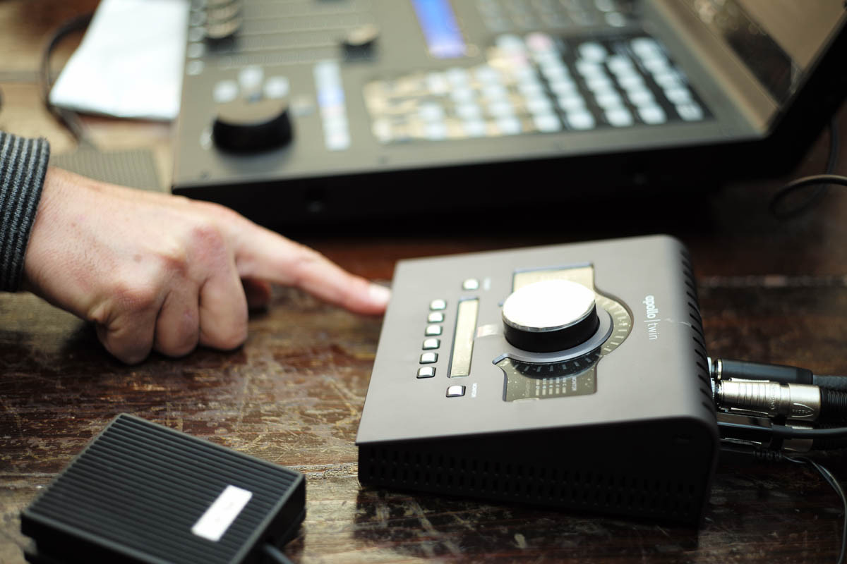 Universal audio clinic-22