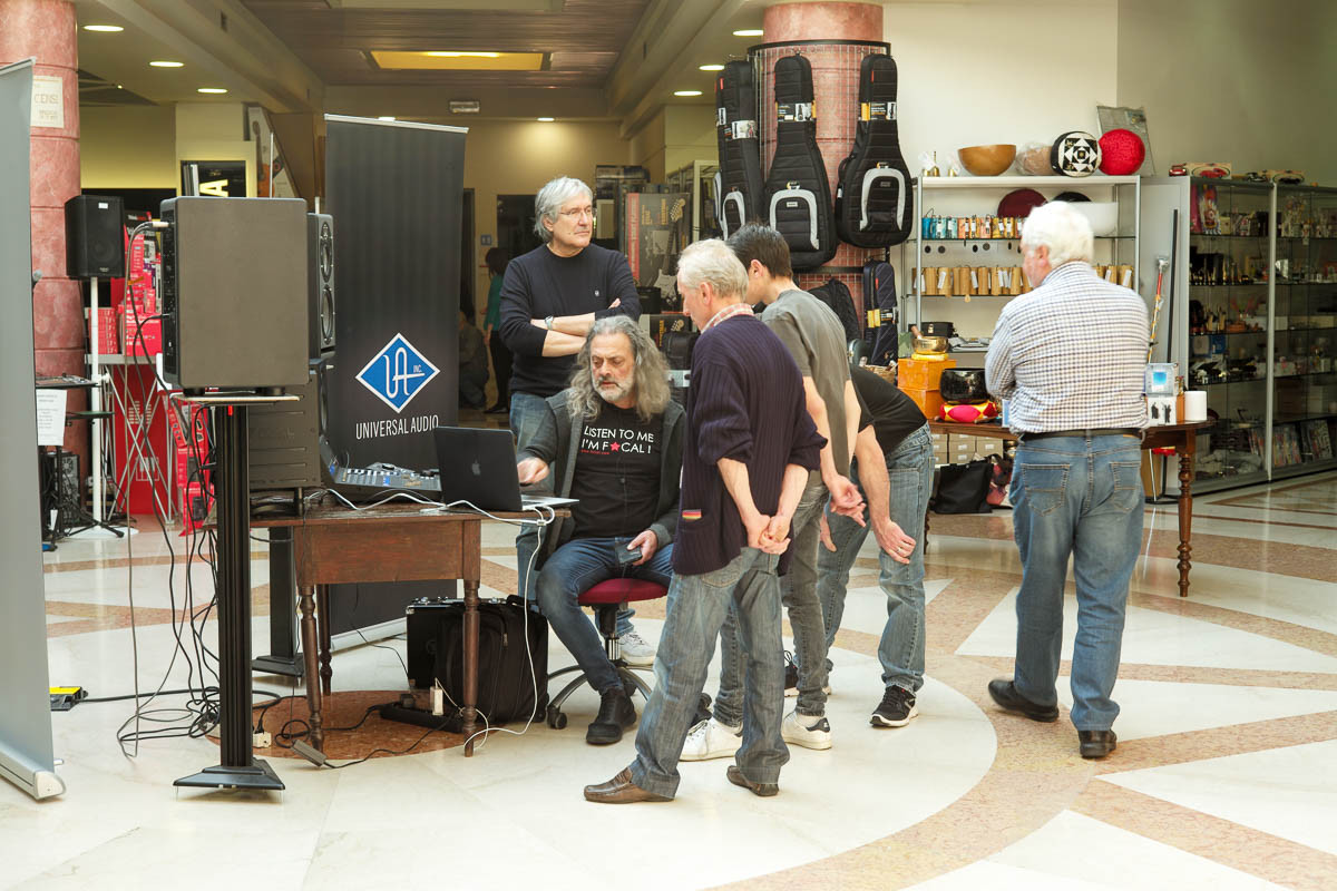 Universal audio clinic-3