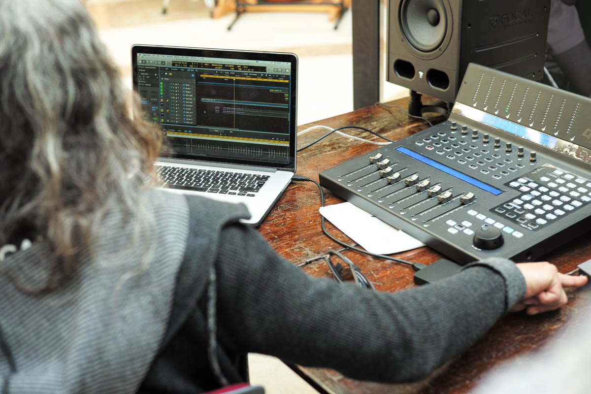 Universal audio clinic-8